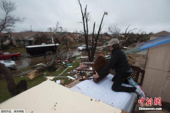 美国得克萨斯州中部洪水造成至少6人死亡，夏令营儿童失踪